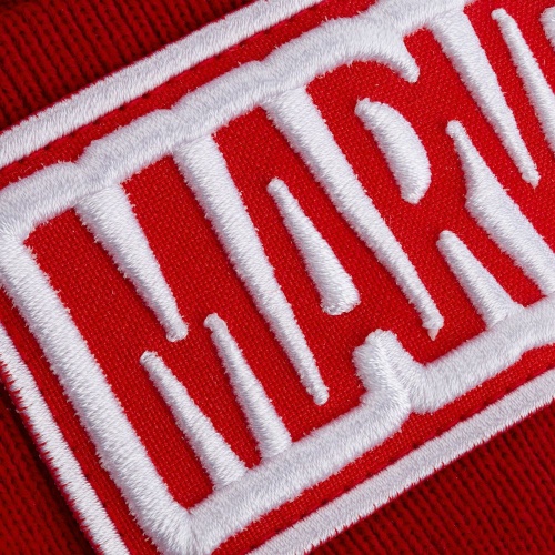 Шапка с вышивкой Marvel, красная фото 3